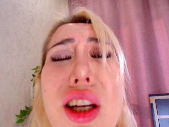 Juliannae — Bongacams stream photo (Jun 2026)
