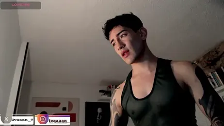 ivaaaan_ — stripchatでウェブカムモデルオンライン