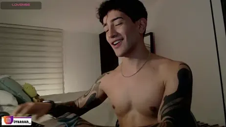 ivaaaan_ — stripchatでウェブカムモデルオンライン