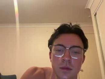 theone206724 — chaturbateでウェブカムモデルオンライン