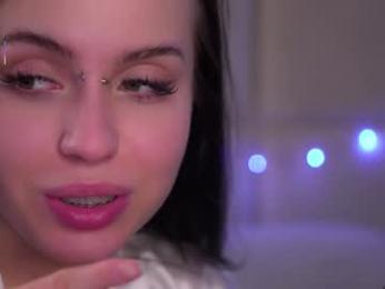 vivid_girls — chaturbateでウェブカムモデルオンライン