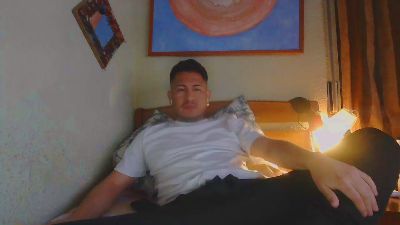 Honey_Eyes7 — cam4でウェブカムモデルオンライン