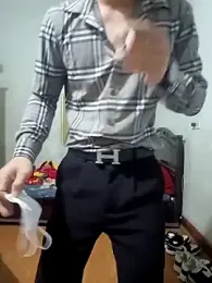 Hoangvan99997 — Stripchat stream photo (Mar 2026)