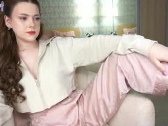 torinova — chaturbateでウェブカムモデルオンライン