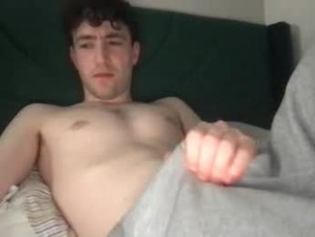 gliss55 — Chaturbate stream photo (Apr 2026)