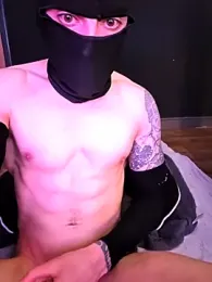 HCL1998 — Stripchat stream photo (Jan 2026)