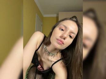Milka_Crystal — Bongacams stream photo (Jun 2026)