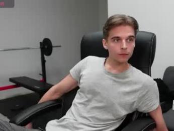 damien_dallas — chaturbateでウェブカムモデルオンライン