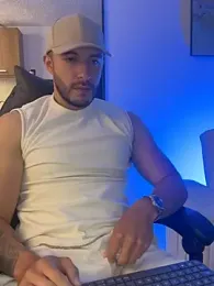 Daviid_owl — Stripchat stream photo (Sep 2026)