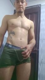 MiltonA — cam4でウェブカムモデルオンライン