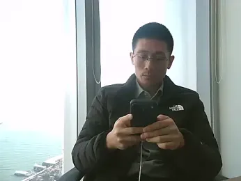 miniyellower — Stripchat stream photo (Nov 2025)