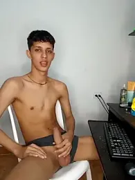 Alayn_sexy_ayes — Stripchat stream photo (Feb 2026)