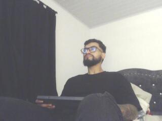 Chrys Harris — Flirt4free stream photo (Apr 2026)