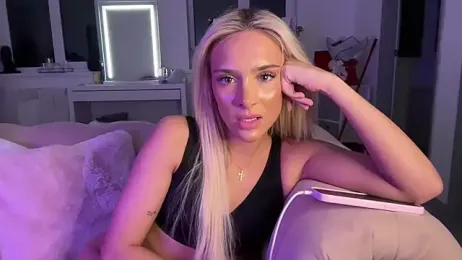 Naughtyblondex — Stripchat stream photo (Apr 2026)