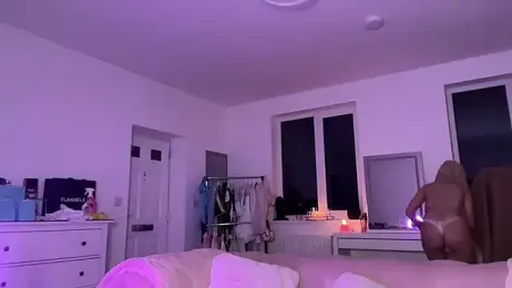 Naughtyblondex — Stripchat stream photo (Apr 2026)