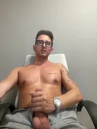 masterboss_ — Stripchat stream photo (Aug 2026)