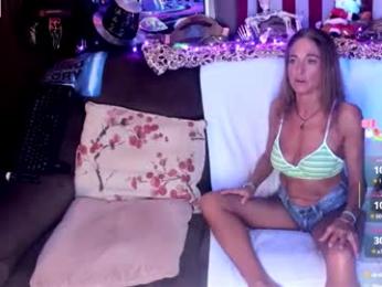 shannahand420 — Chaturbate stream photo (Mar 2026)