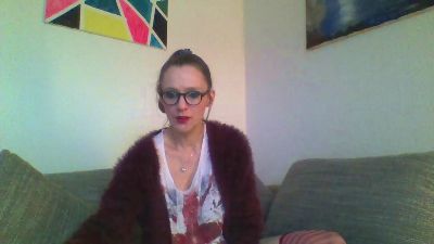 LoriLuv77 — Cam4 stream photo (Mar 2026)
