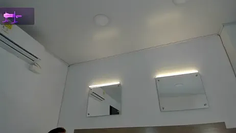 Ebony_N_Blonde — Stripchat stream photo (Apr 2026)