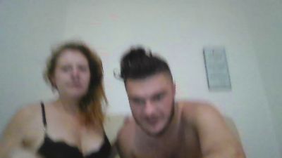 JulieLenny — Cam4 stream photo (Aug 2026)