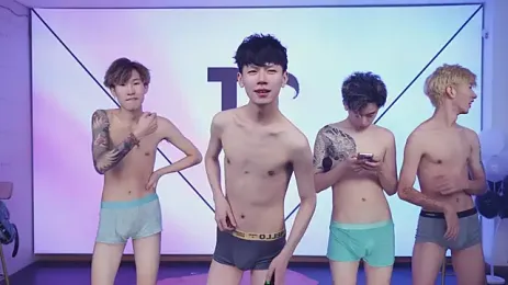 Apex-Yboy — Stripchat stream photo (Oct 2026)