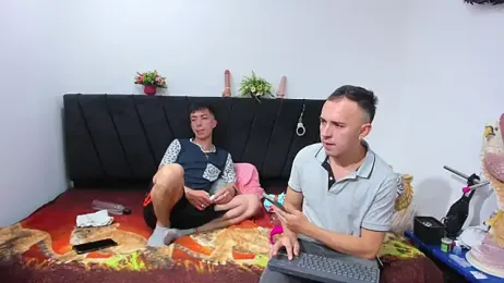 big-dicktop23 — stripchatでウェブカムモデルオンライン