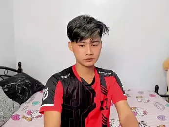 urasian_jhon — Stripchat stream photo (May 2025)