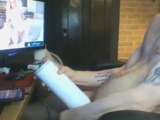r3v01ut10n — Camsoda stream photo (Jun 2026)
