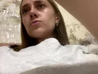 viktoria9898 — Chaturbate stream photo (Jun 2026)
