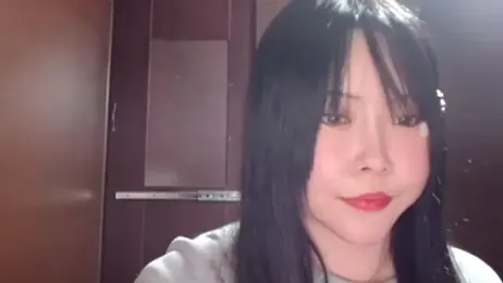 NATINATU252525 — stripchatでウェブカムモデルオンライン