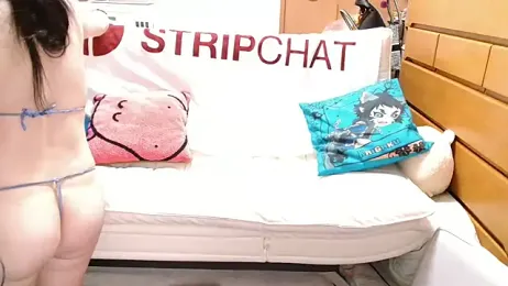 NATINATU252525 — stripchatでウェブカムモデルオンライン