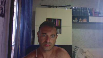 giuprisc — Cam4 stream photo (Aug 2026)
