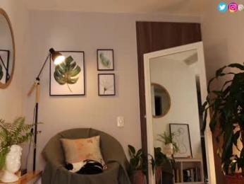 juliette_dee — Chaturbate stream photo (Apr 2023)