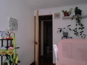 littlelaksmi — Chaturbate stream photo (Jun 2026)
