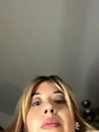 Xvctoriax8 — Stripchat stream photo (May 2026)
