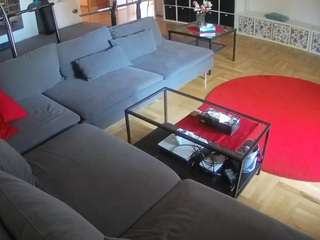 voyeurcam-julmodels-living-3 — Camsoda stream photo (May 2026)