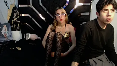 mrandmrsvixencs — Stripchat stream photo (May 2026)