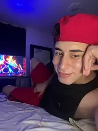Maximuz1920 — Stripchat stream photo (Apr 2026)