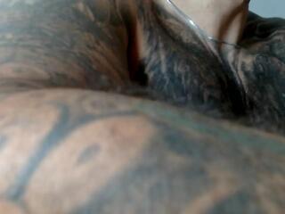 Hades — flirt4freeでウェブカムモデルオンライン