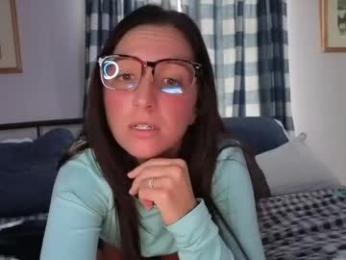 kaygraciee — chaturbateでウェブカムモデルオンライン