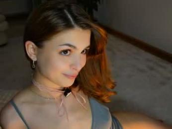 eva_zill_blossom — Chaturbate stream photo (Jun 2026)