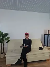 Darwinstark_ — stripchatでウェブカムモデルオンライン