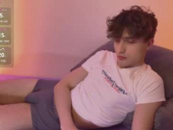 richard_steele_hot — chaturbateでウェブカムモデルオンライン