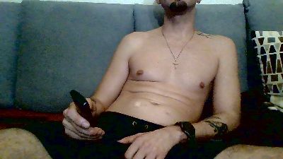 Chicosexyhetero — cam4でウェブカムモデルオンライン
