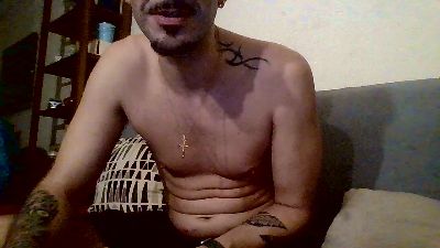Chicosexyhetero — cam4でウェブカムモデルオンライン