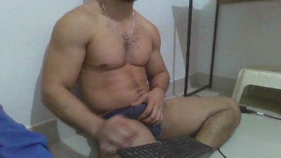 MorenoCarente — Cam4 stream photo (May 2026)