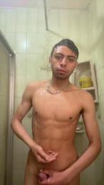 Quiin_ — Cam4 stream photo (Mar 2026)