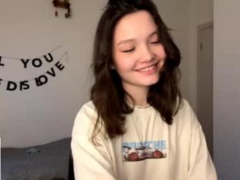 hazelhartshorn — chaturbateでウェブカムモデルオンライン