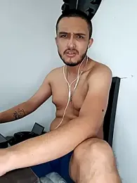 mosmar_20 — Stripchat stream photo (Apr 2026)