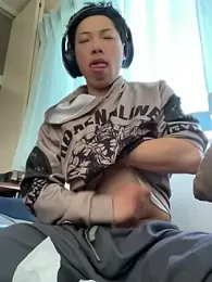 aooya — stripchatでウェブカムモデルオンライン